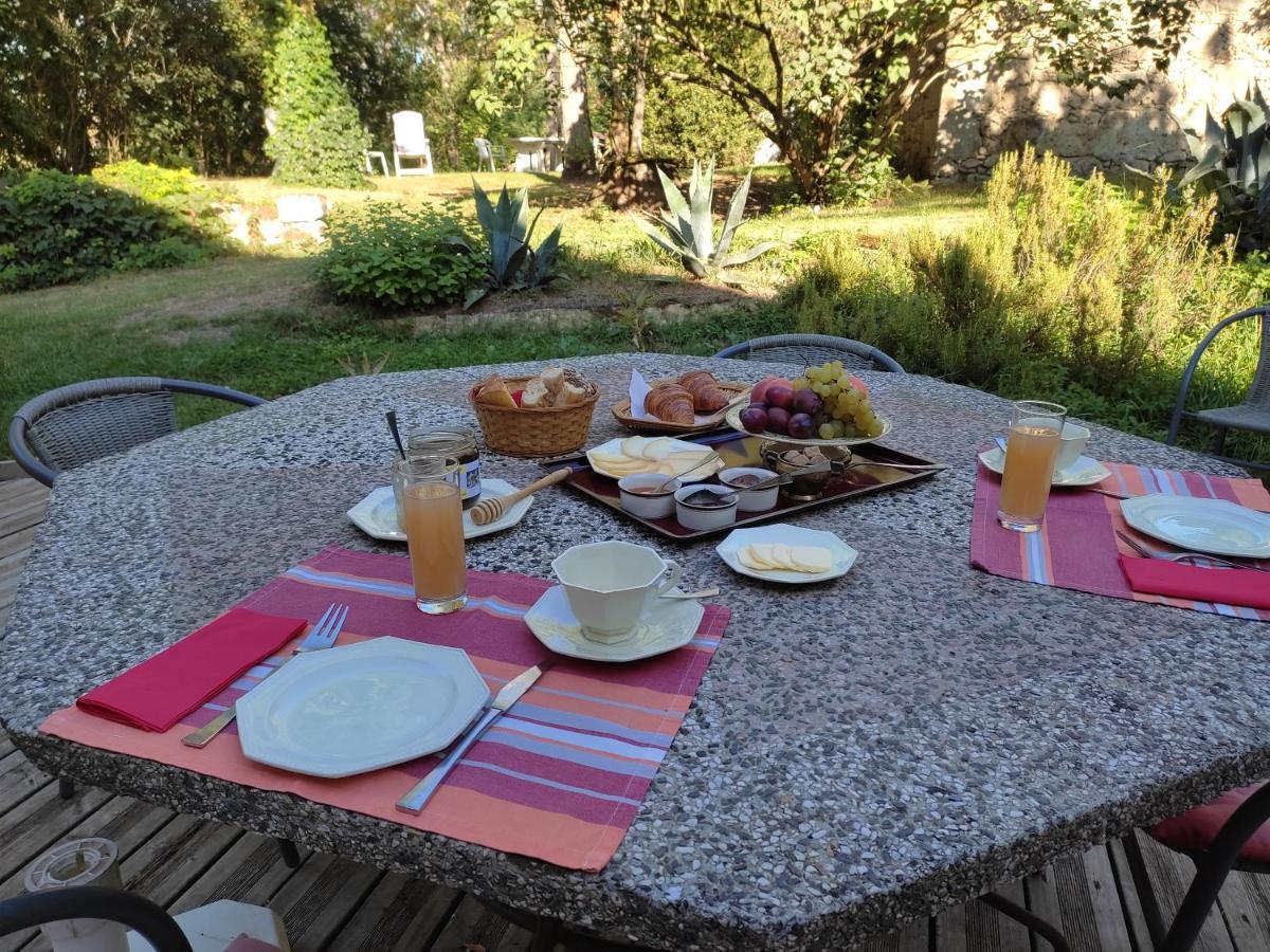 Moncrabeau Le Logis Du Pradet B&B 외부 사진